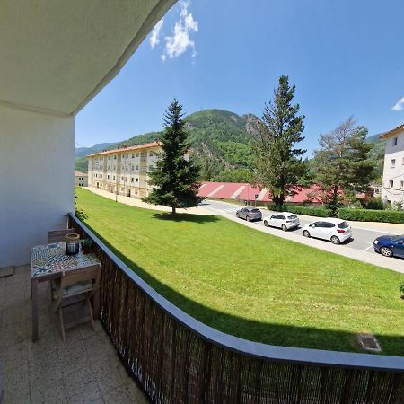 Apartamento Cremallera Ribes De Freser Exterior photo
